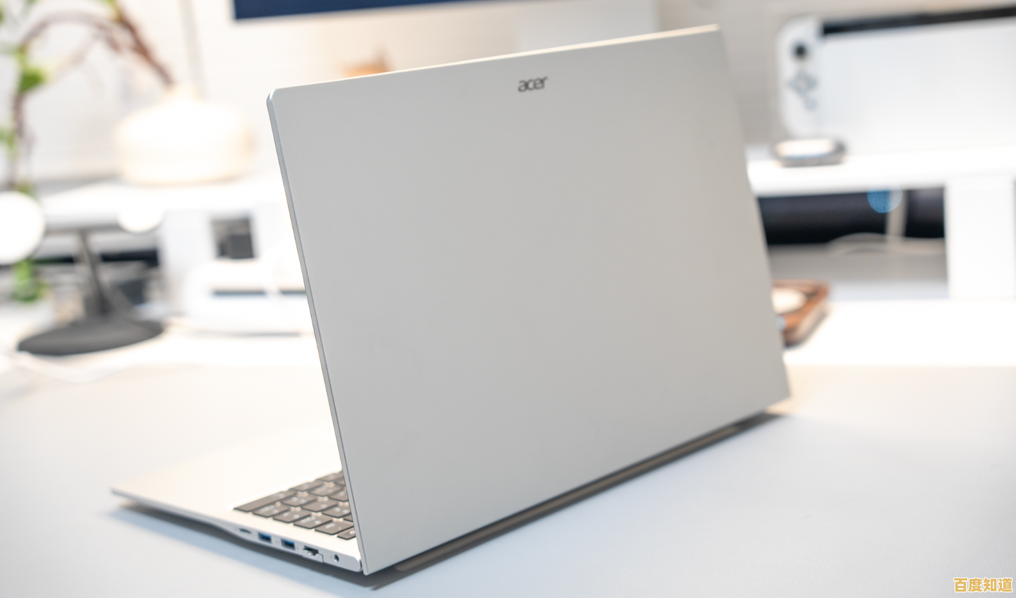 宏碁高性能轻薄笔记本,为高效办公注入强劲动力与便携体验 宏碁高性能轻薄笔记本,为高效办公注入强劲动力与便携体验