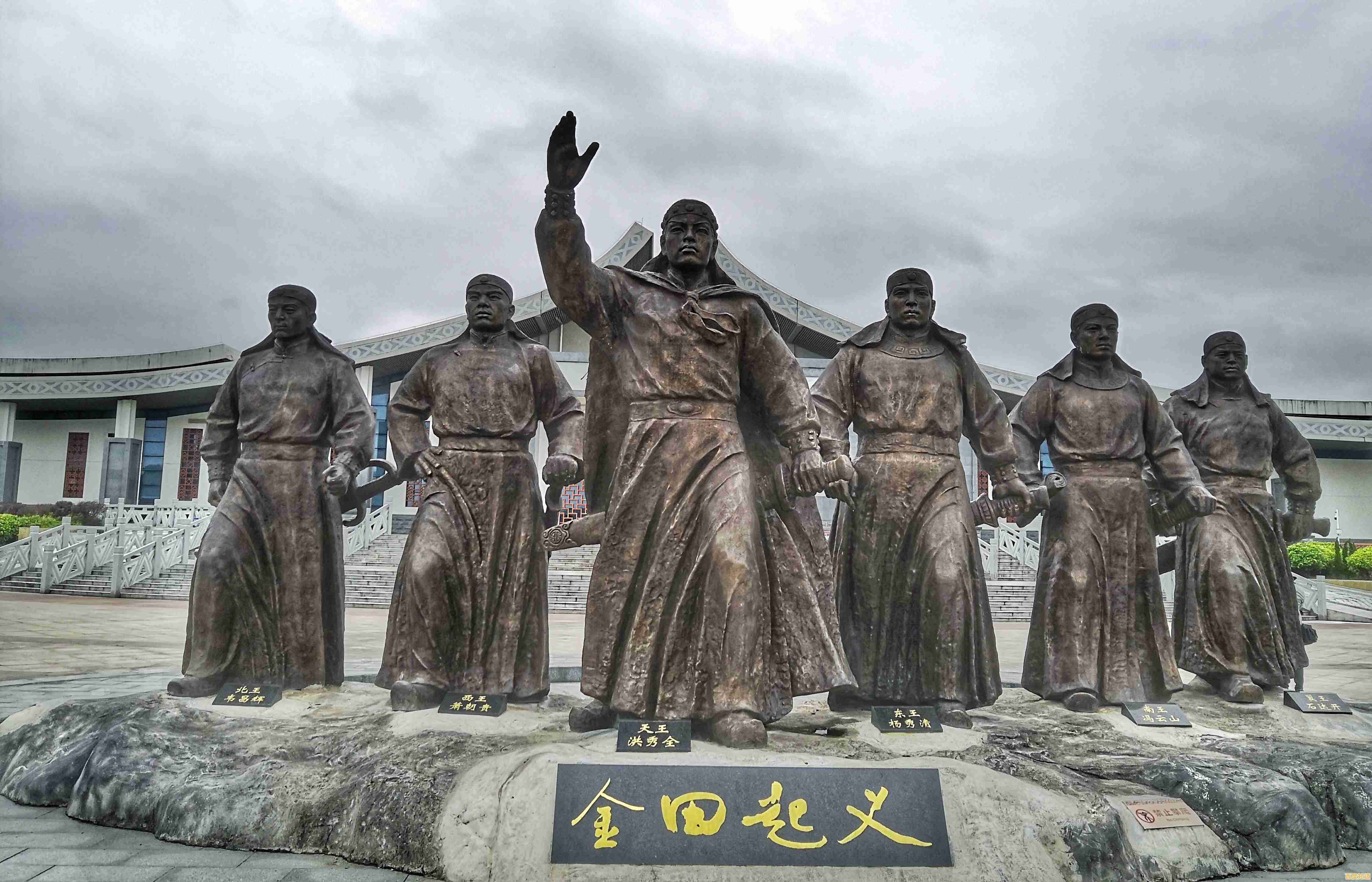 《命运崛起测试服》职业种族任你选，独特技能超带感，你还在等什么？